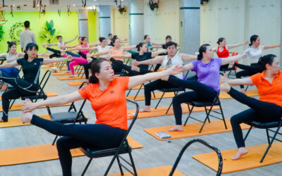 Yoga với Ghế - Chair Yoga